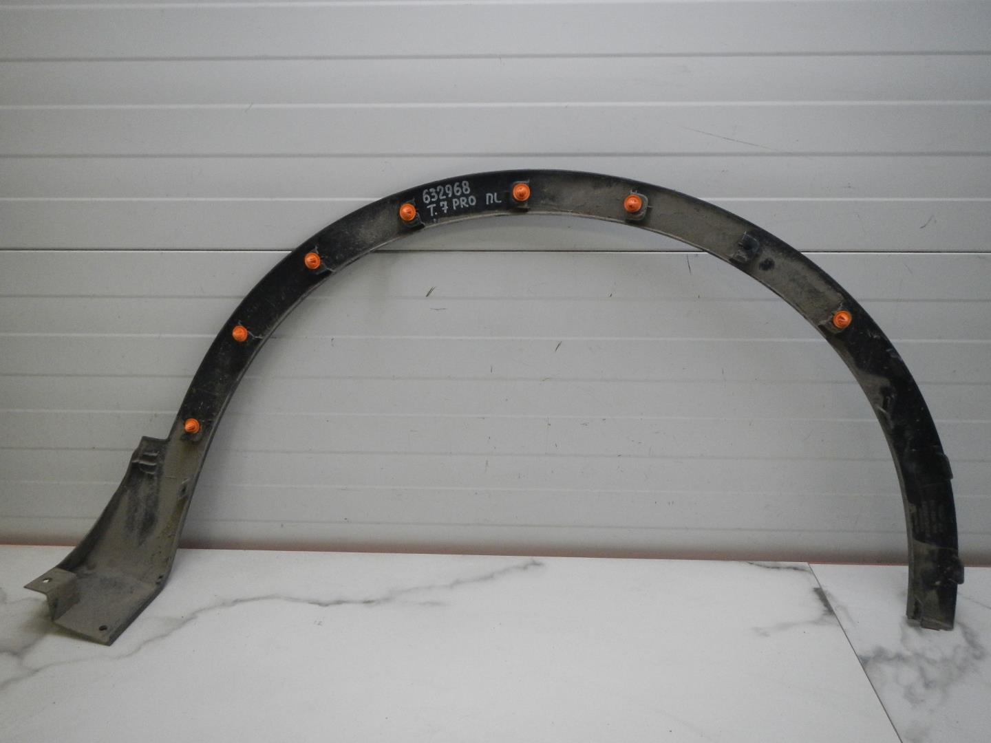 Накладка на крыло