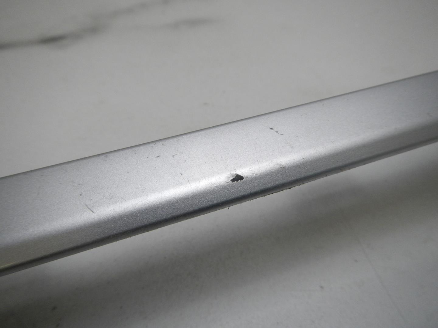 Молдинг заднего бампера