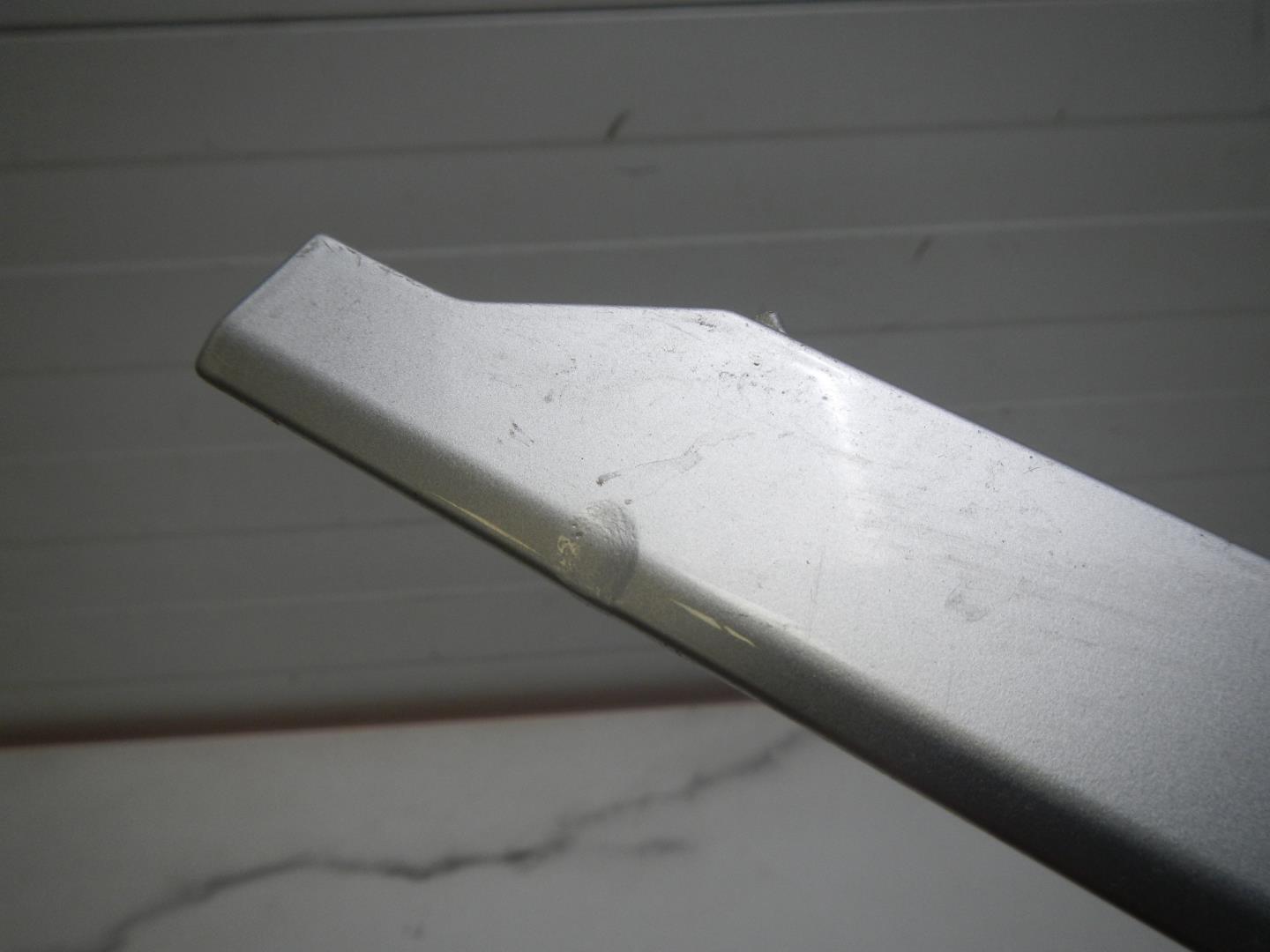 Молдинг заднего бампера