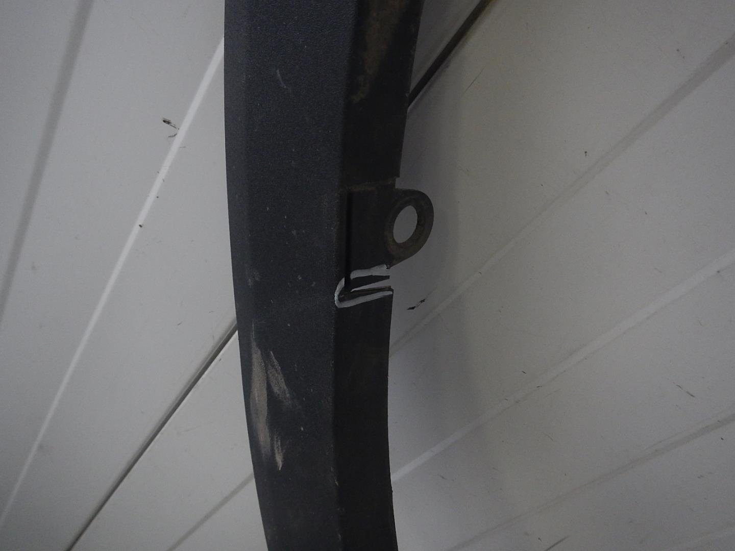 Накладка на крыло