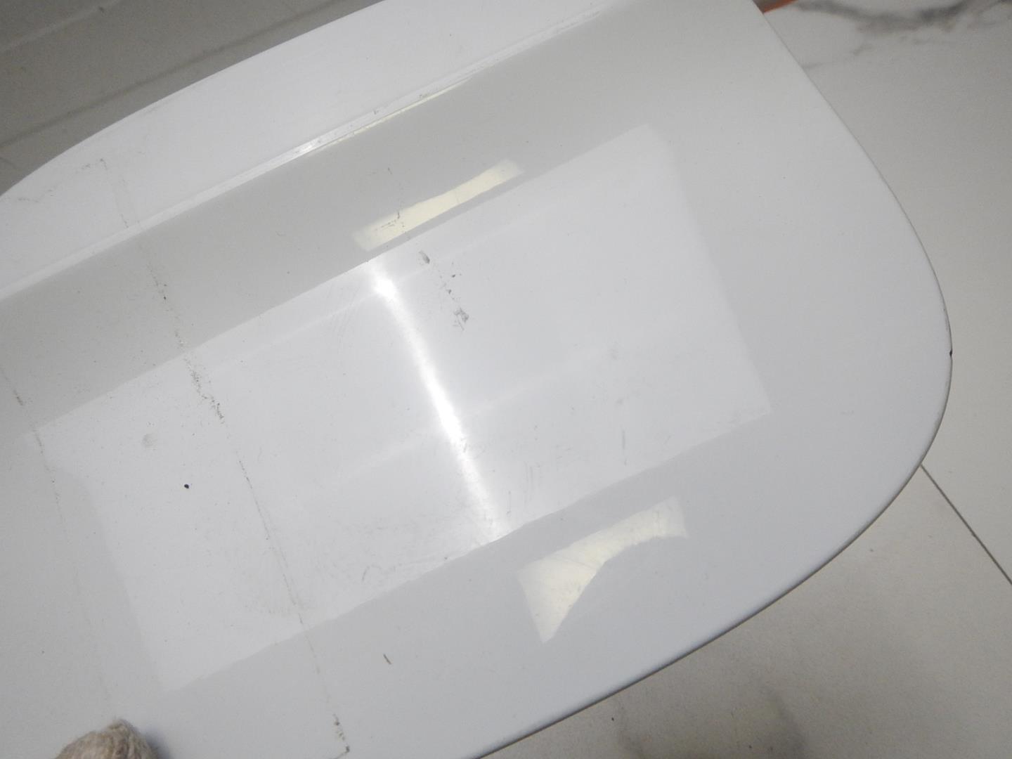 Лючок бензобака