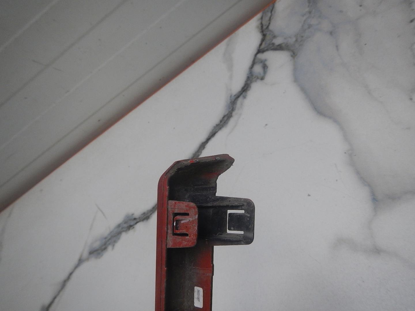 Накладка переднего бампера левая