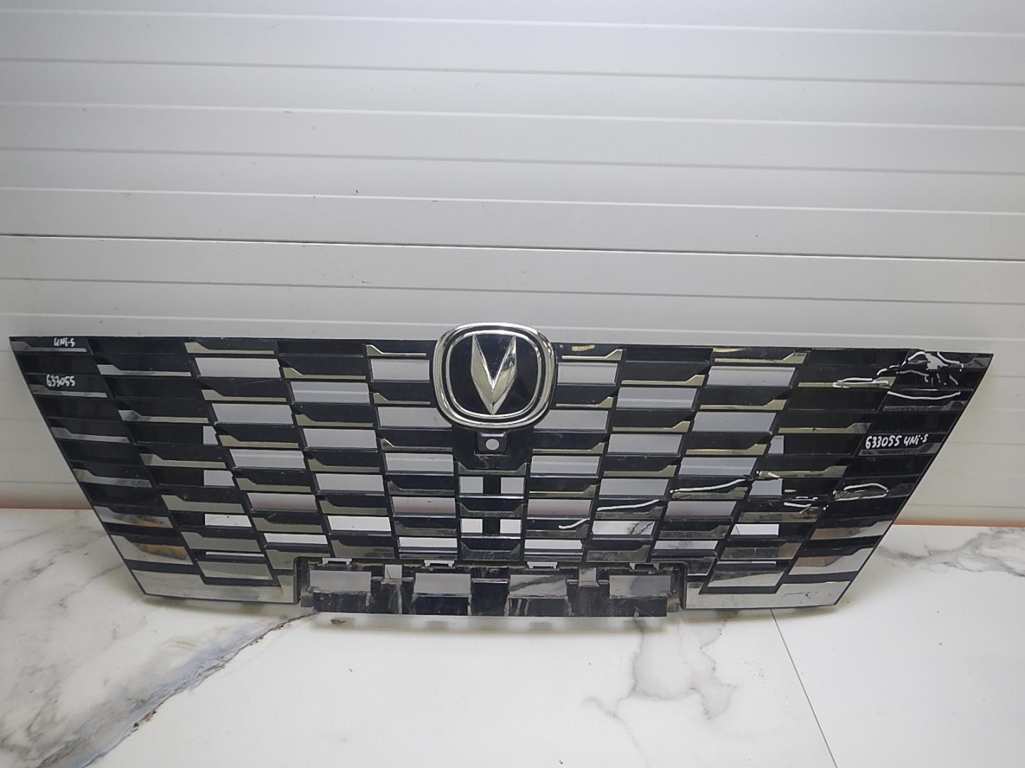 Решетка радиатора