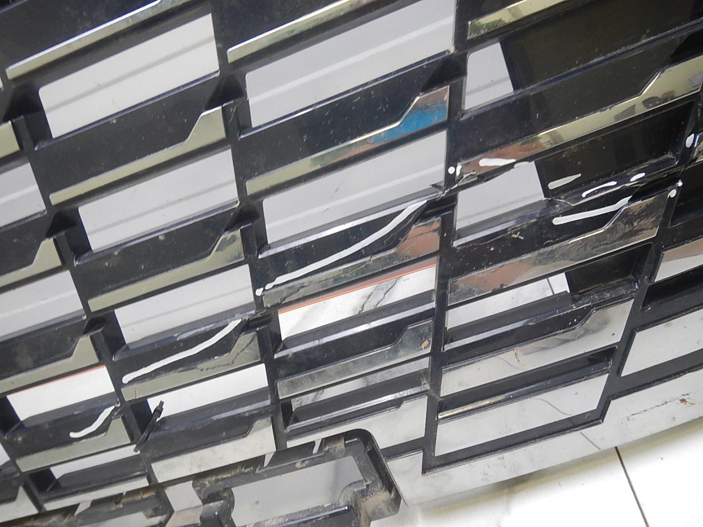 Решетка радиатора