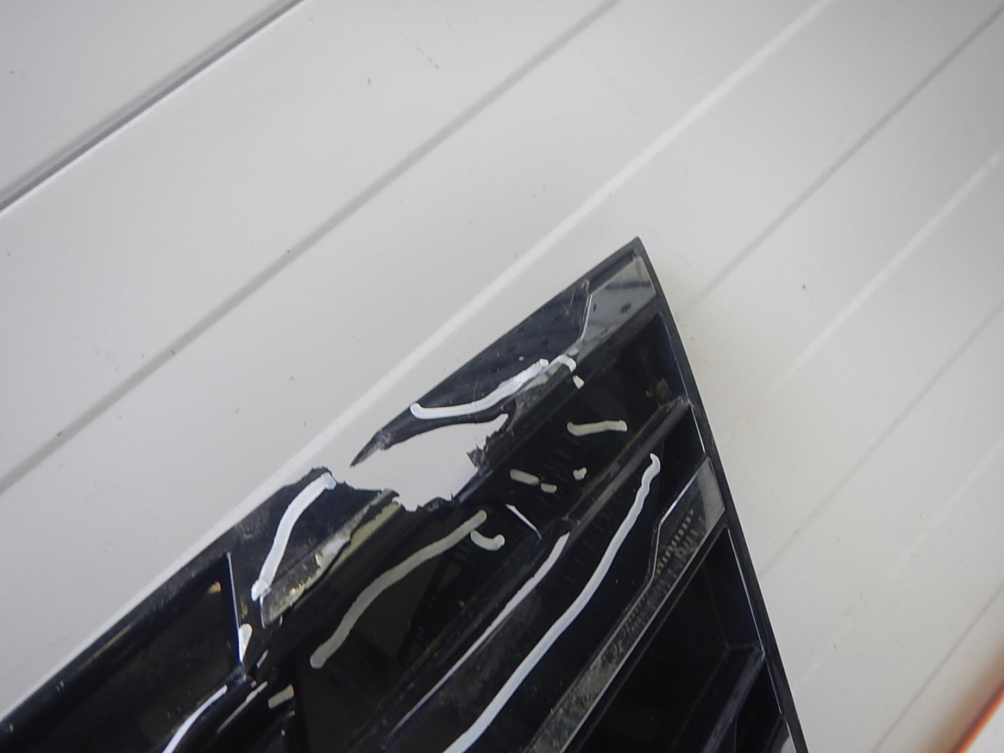 Решетка радиатора