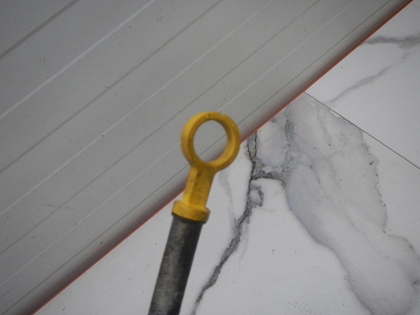 Щуп масляный двигателя