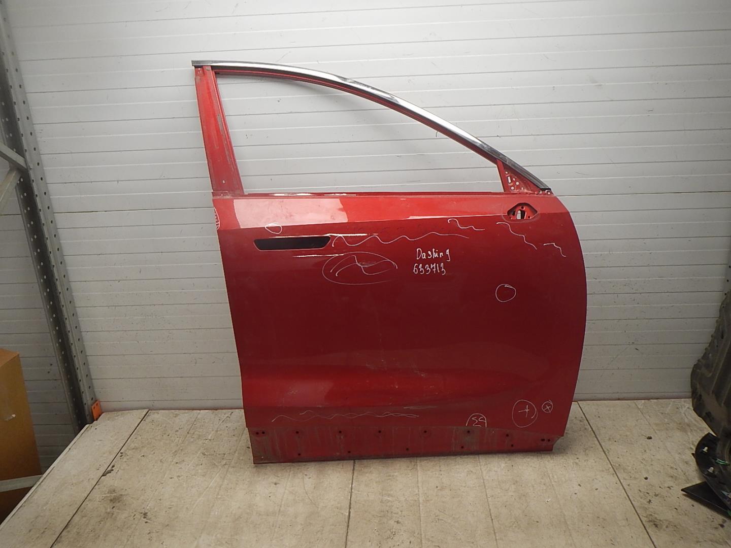 Дверь передняя правая