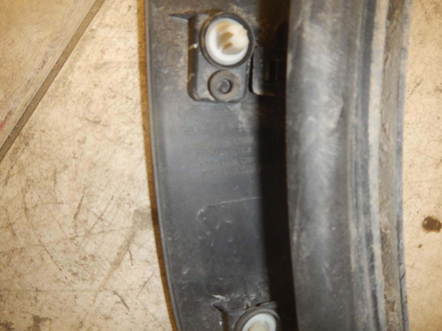 Накладка двери задней правой