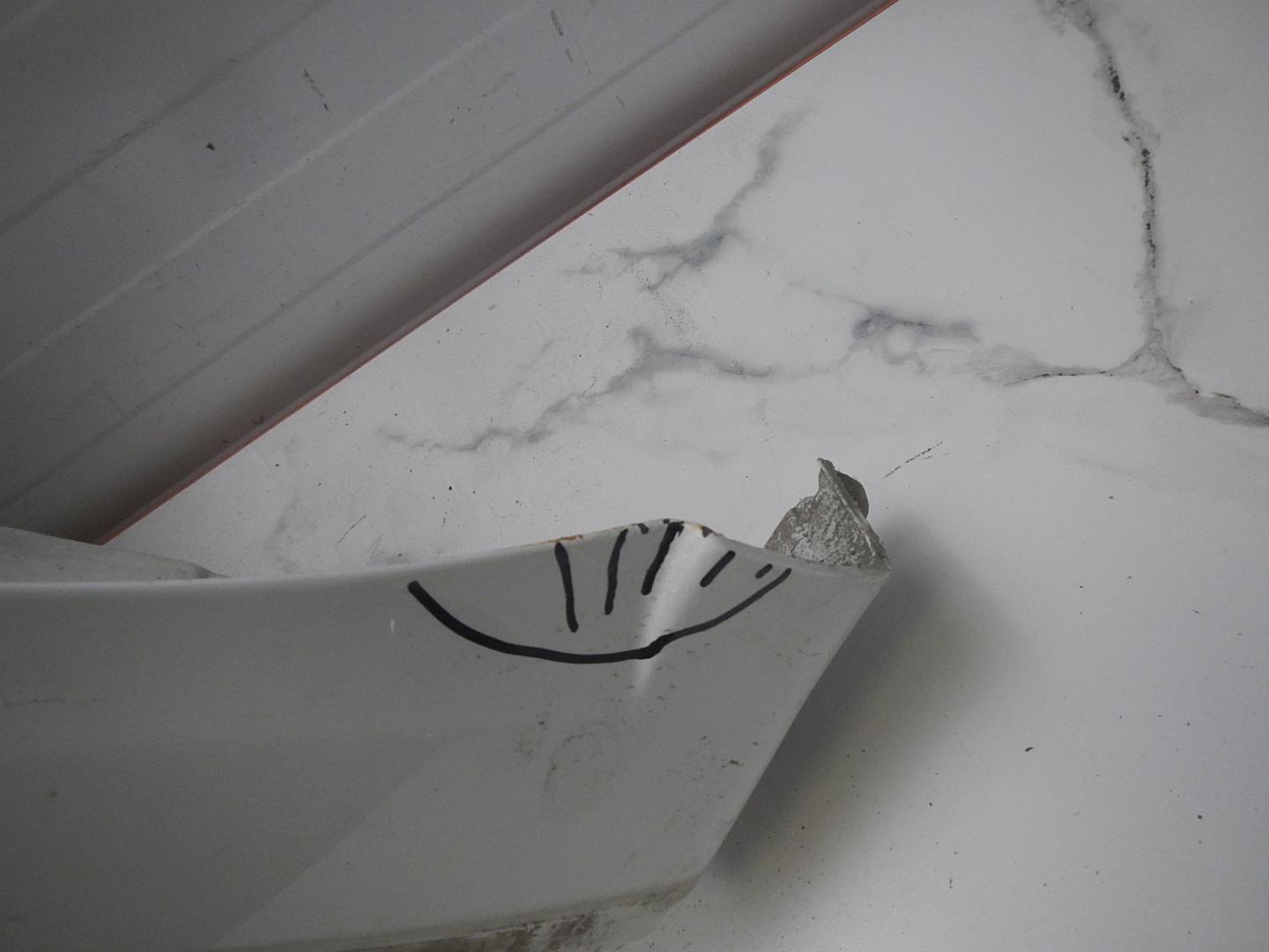 Крыло переднее левое