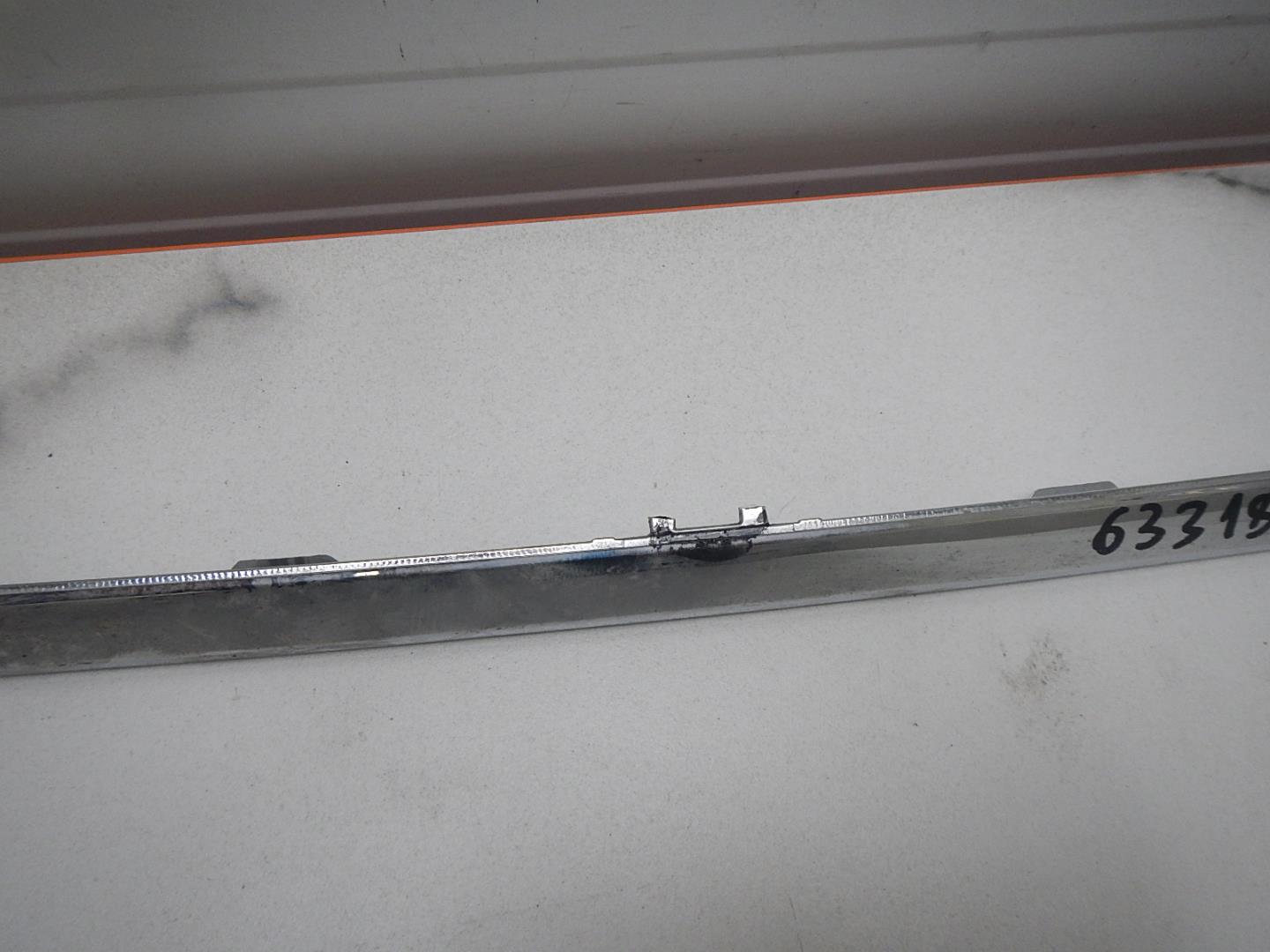 Молдинг заднего бампера