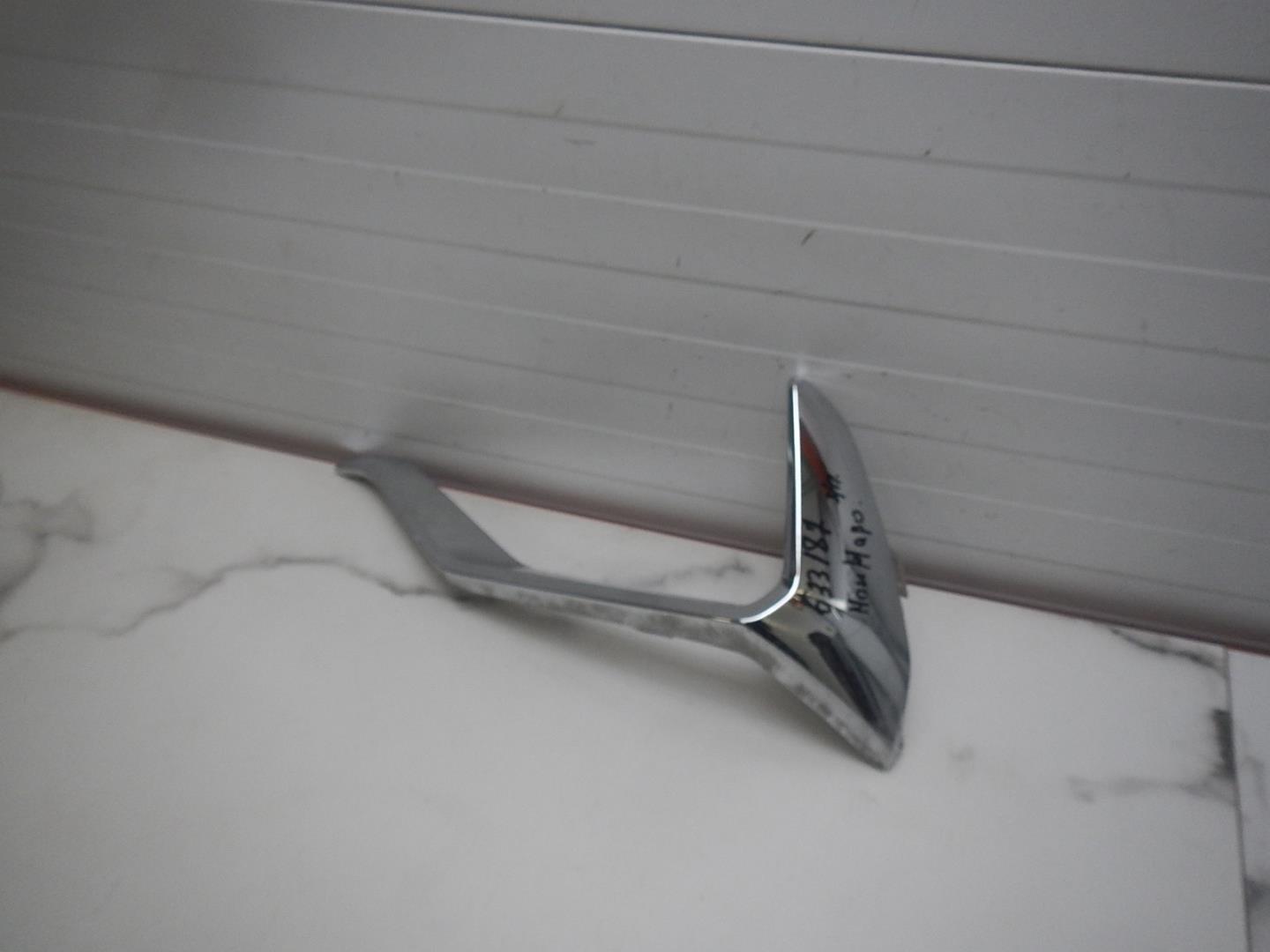 Молдинг заднего бампера