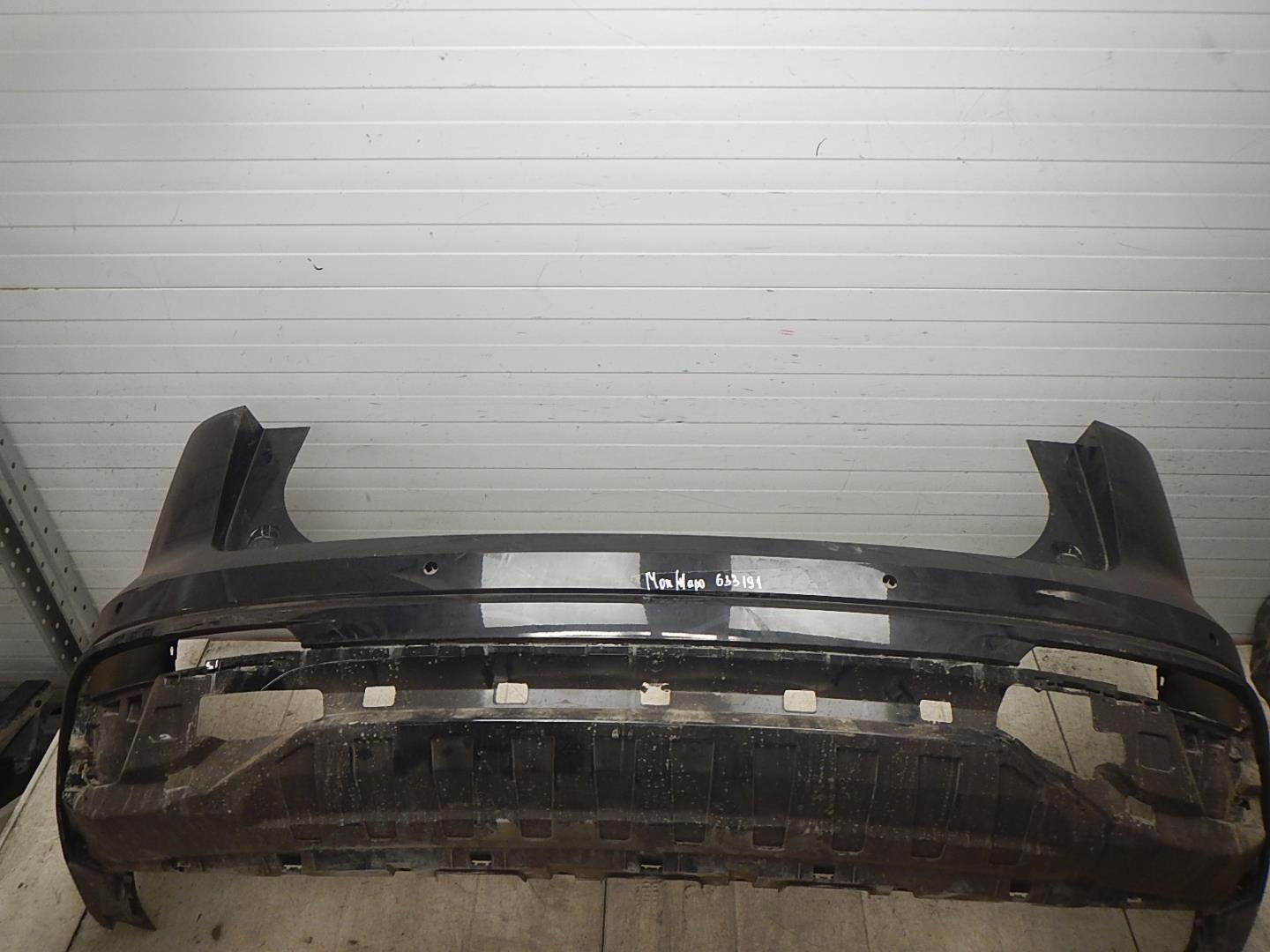 Бампер задний