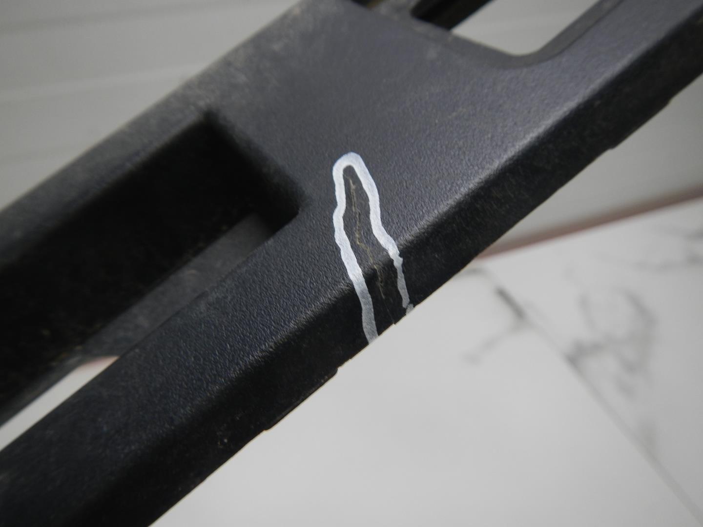 Накладка двери багажника