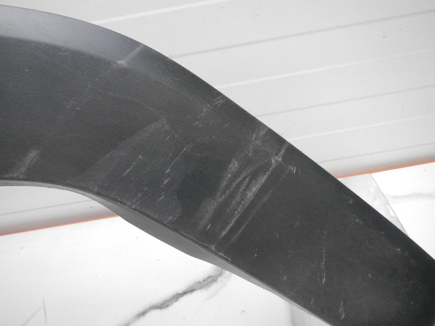 Накладка на крыло