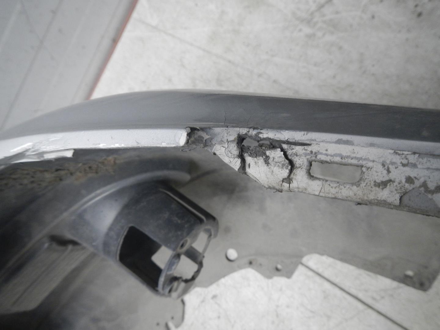 Бампер передний