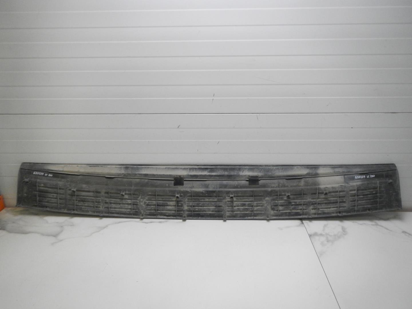 Накладка заднего бампера