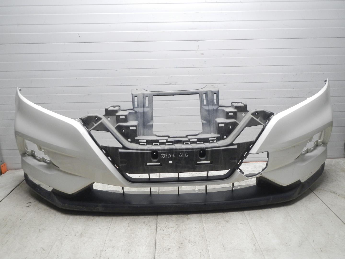 Бампер передний