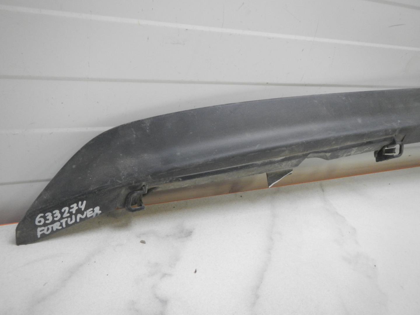 Накладка заднего бампера