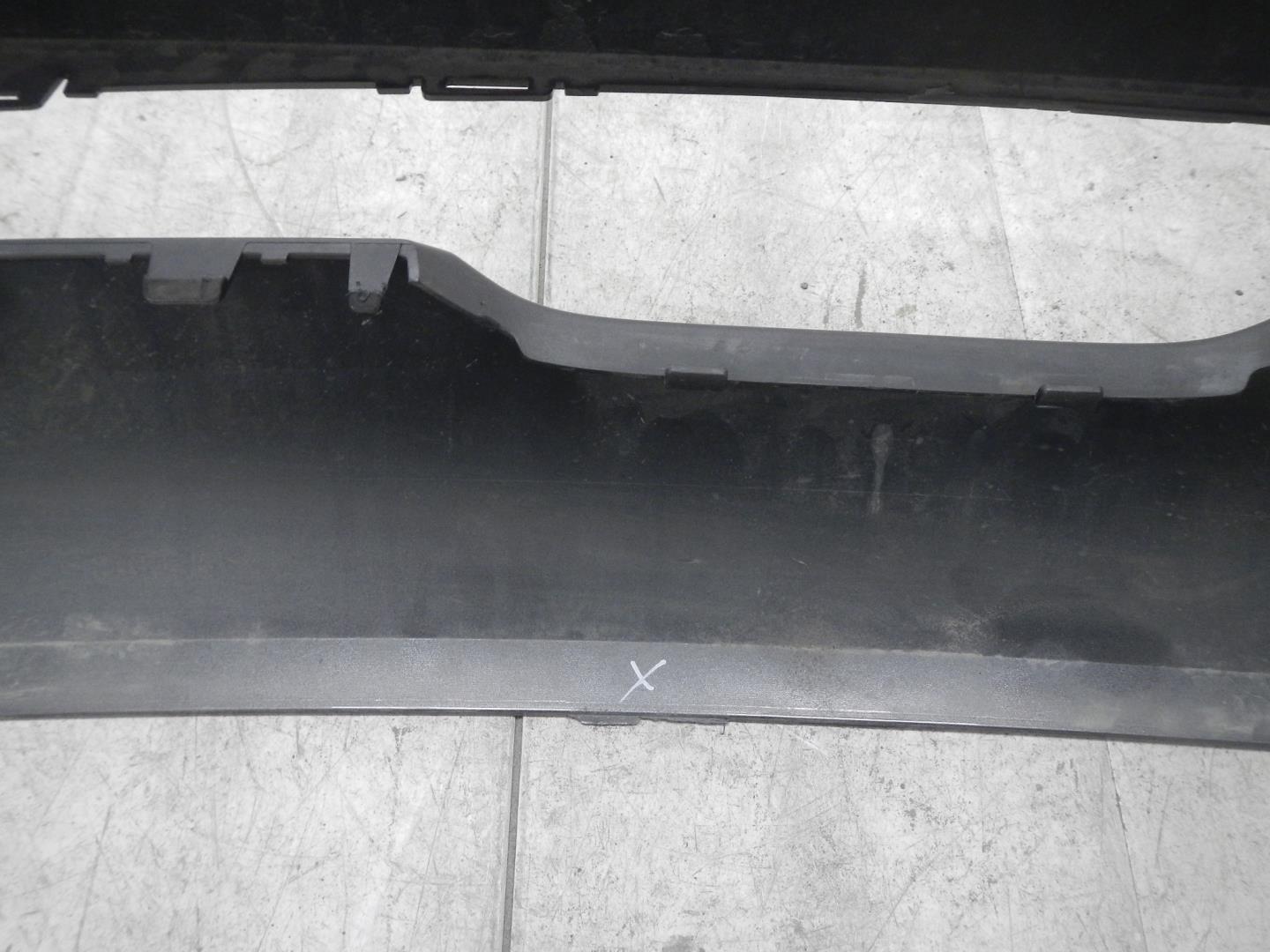 Бампер задний