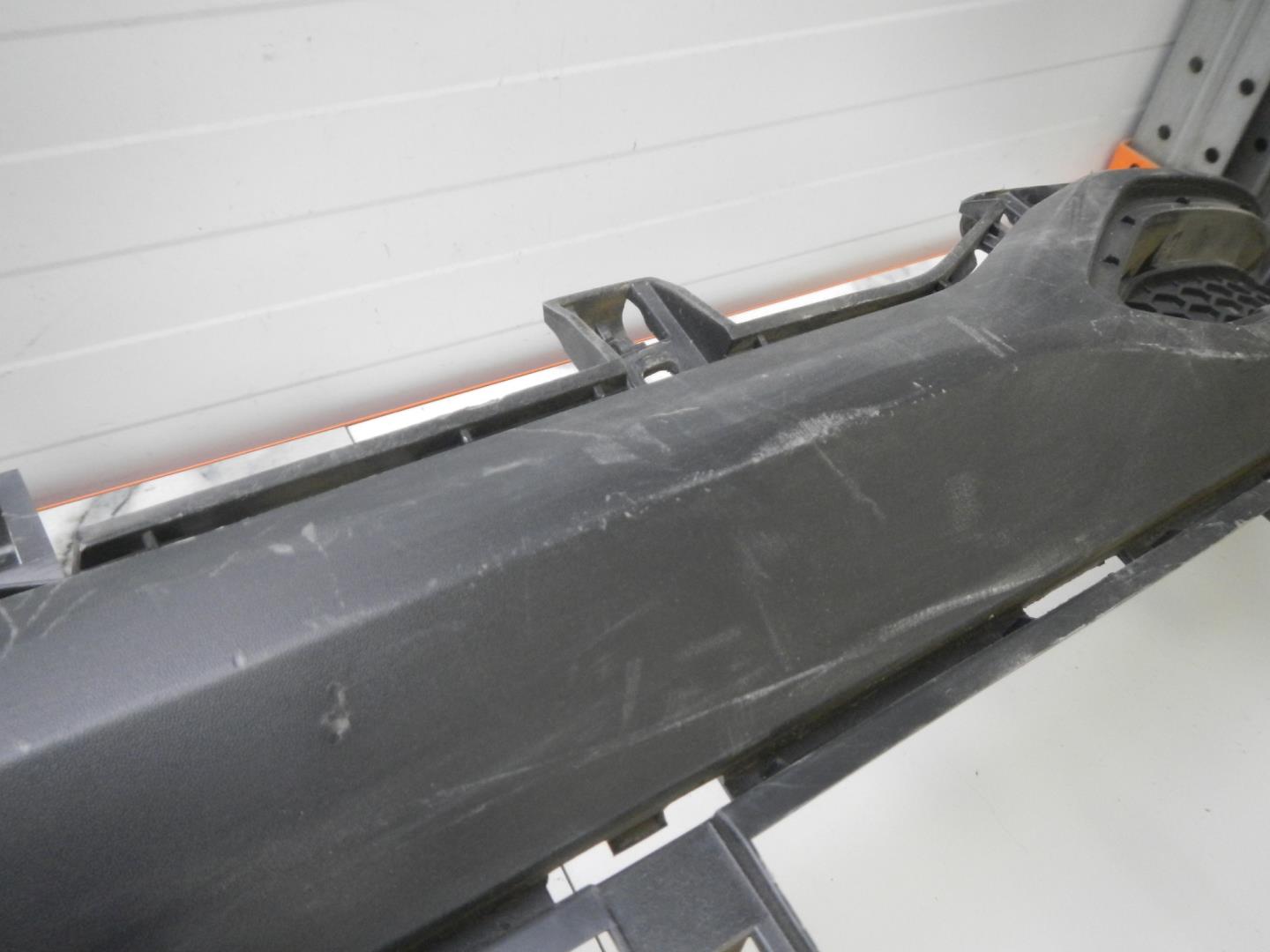 Накладка заднего бампера