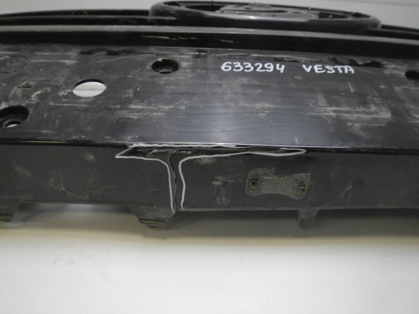 Решетка радиатора