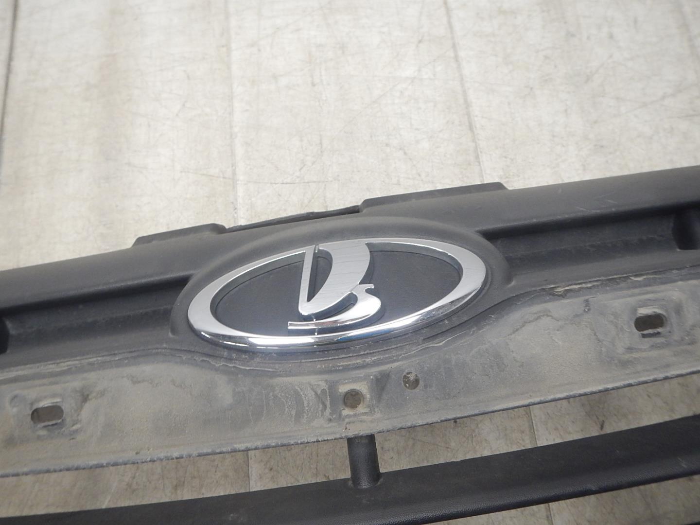 Решетка радиатора