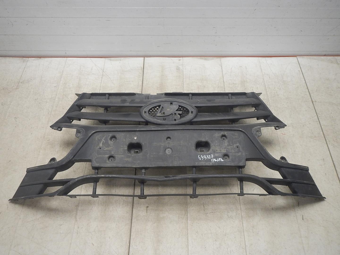 Решетка радиатора