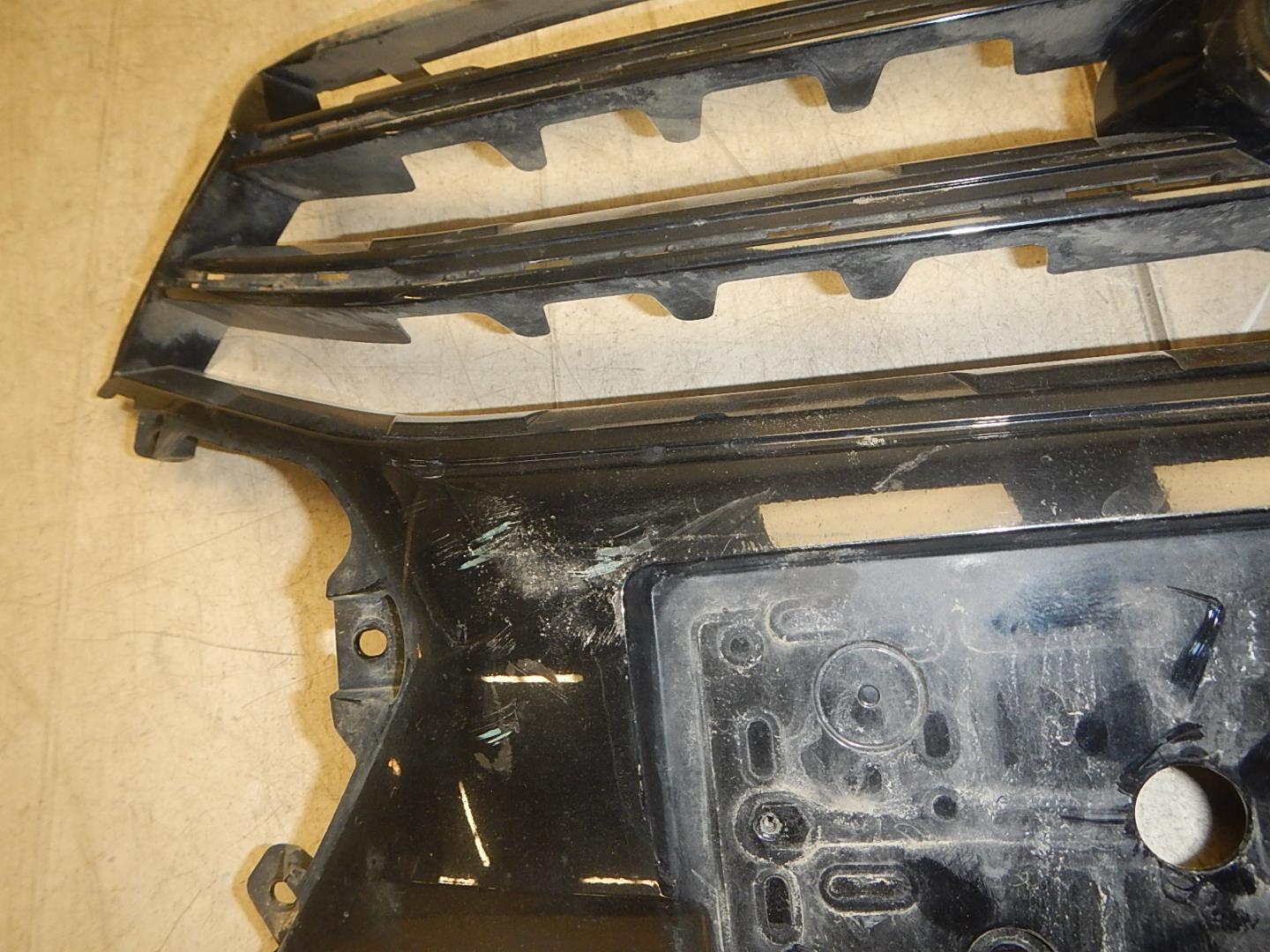 Решетка радиатора