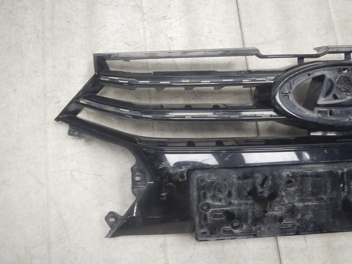 Решетка радиатора