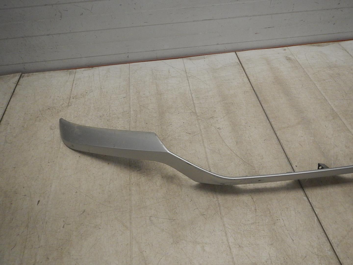 Накладка переднего бампера