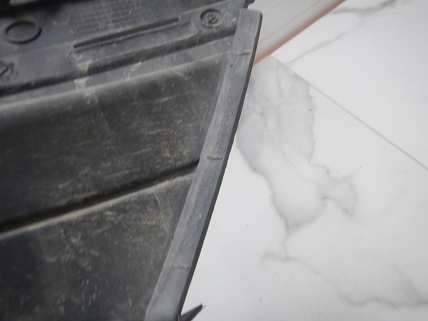 Решетка в бампер левая