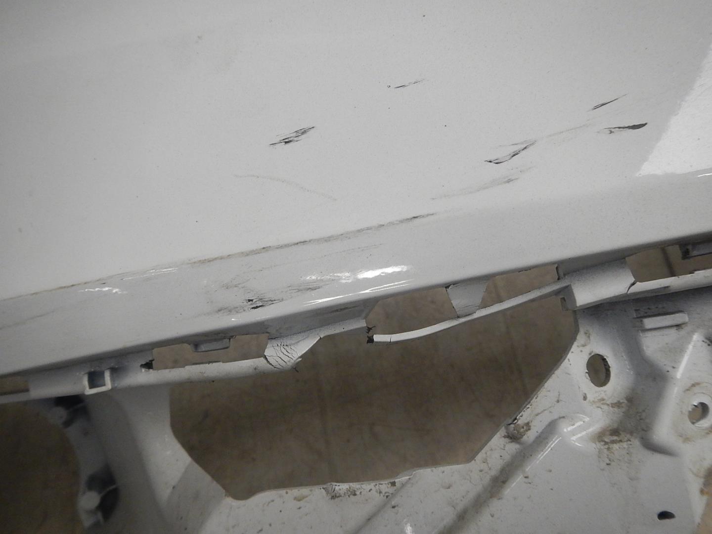 Бампер передний