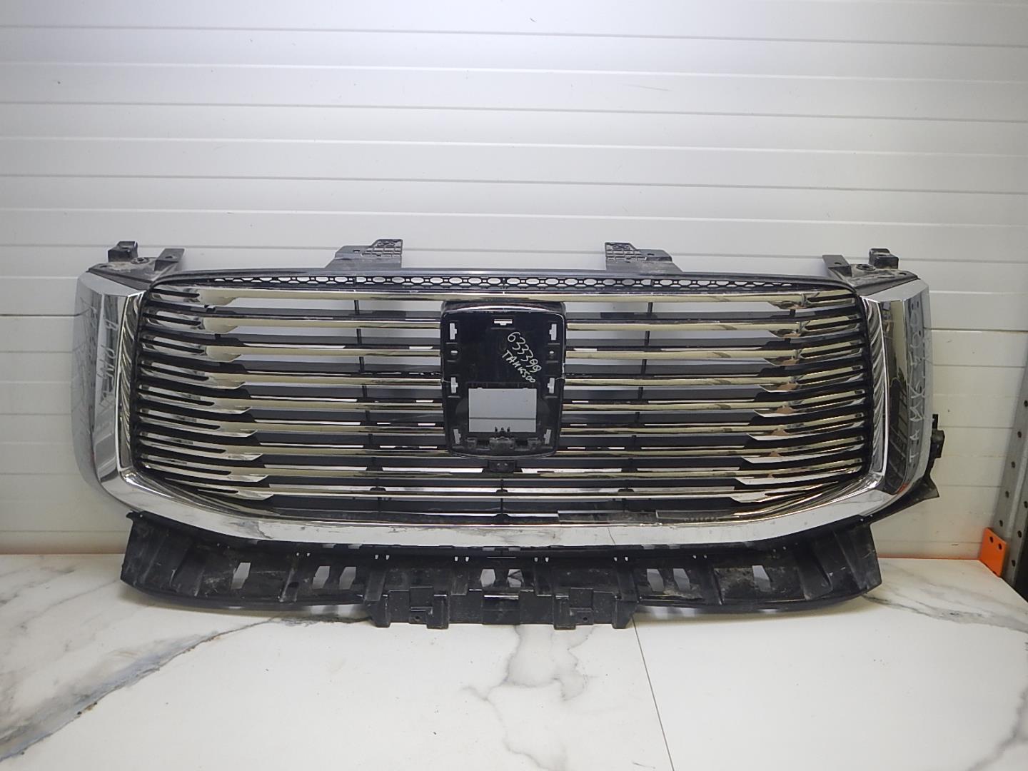 Решетка радиатора