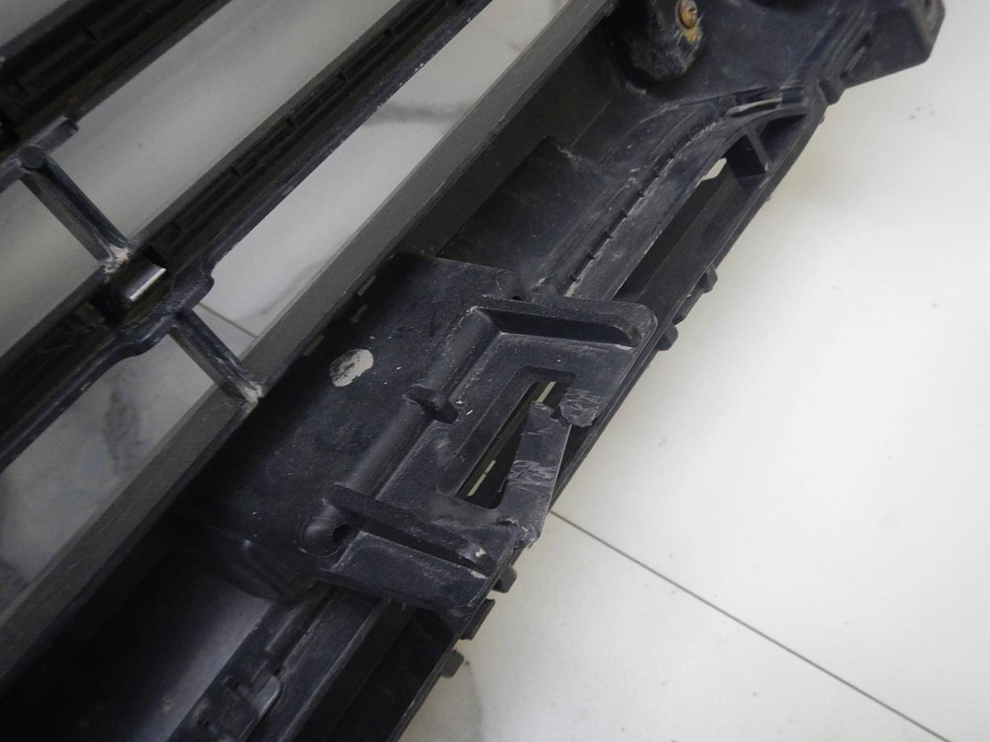 Решетка радиатора