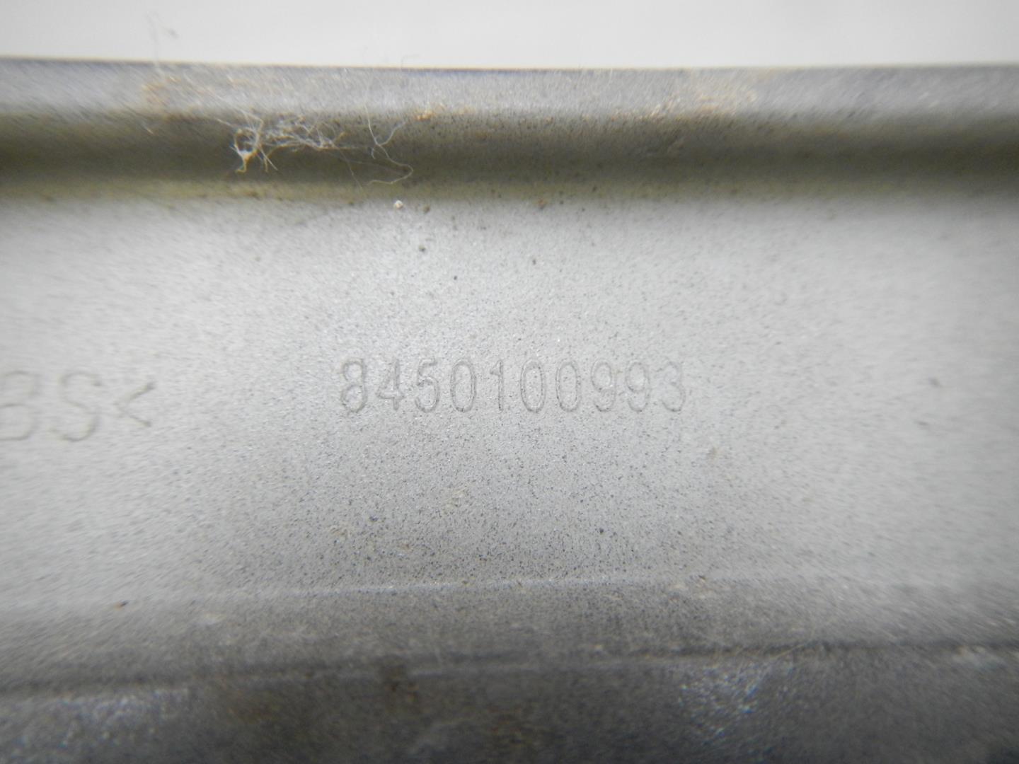 Молдинг переднего бампера левый