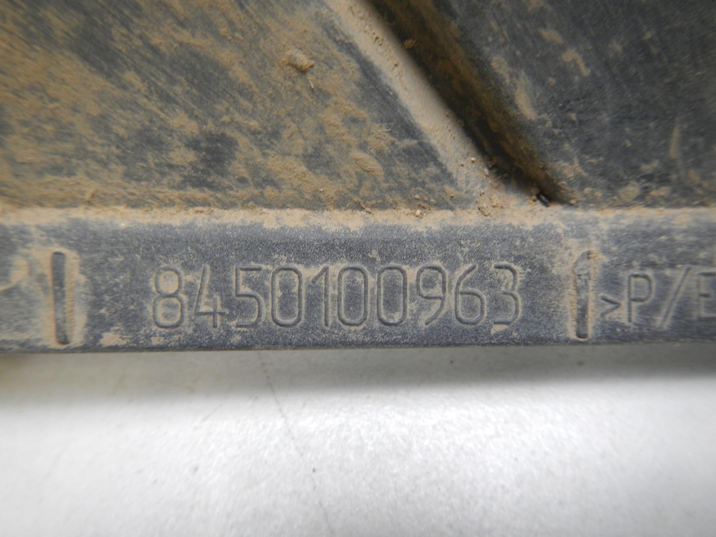 Решетка в бампер левая