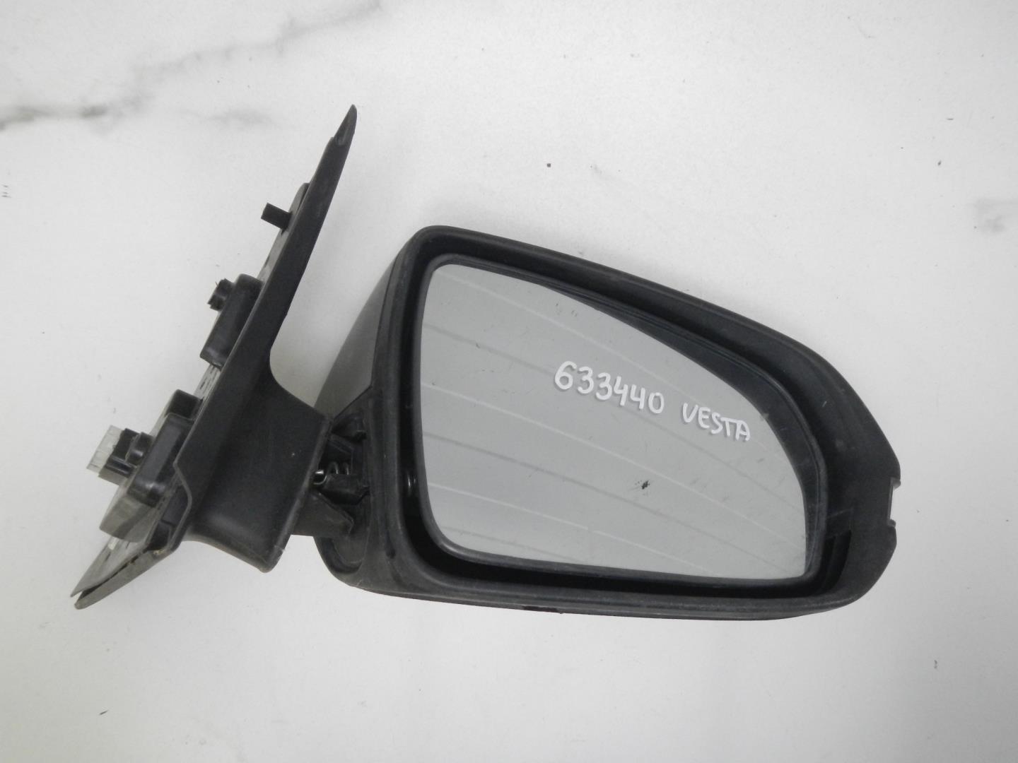 Зеркало правое электрическое