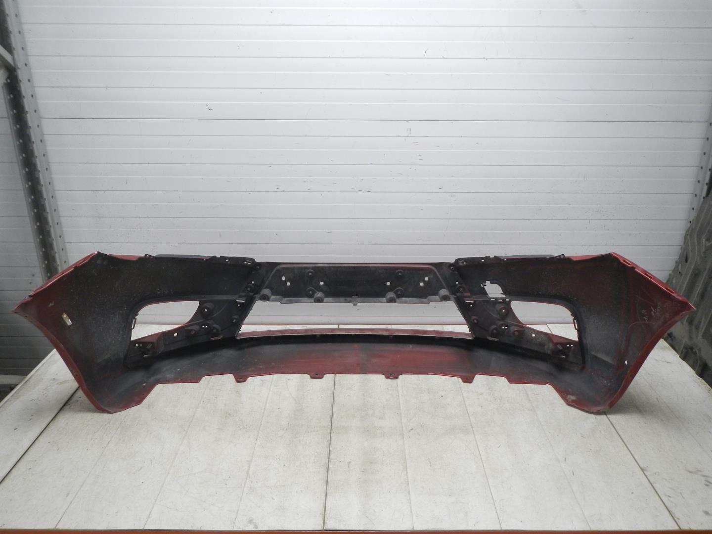 Бампер передний