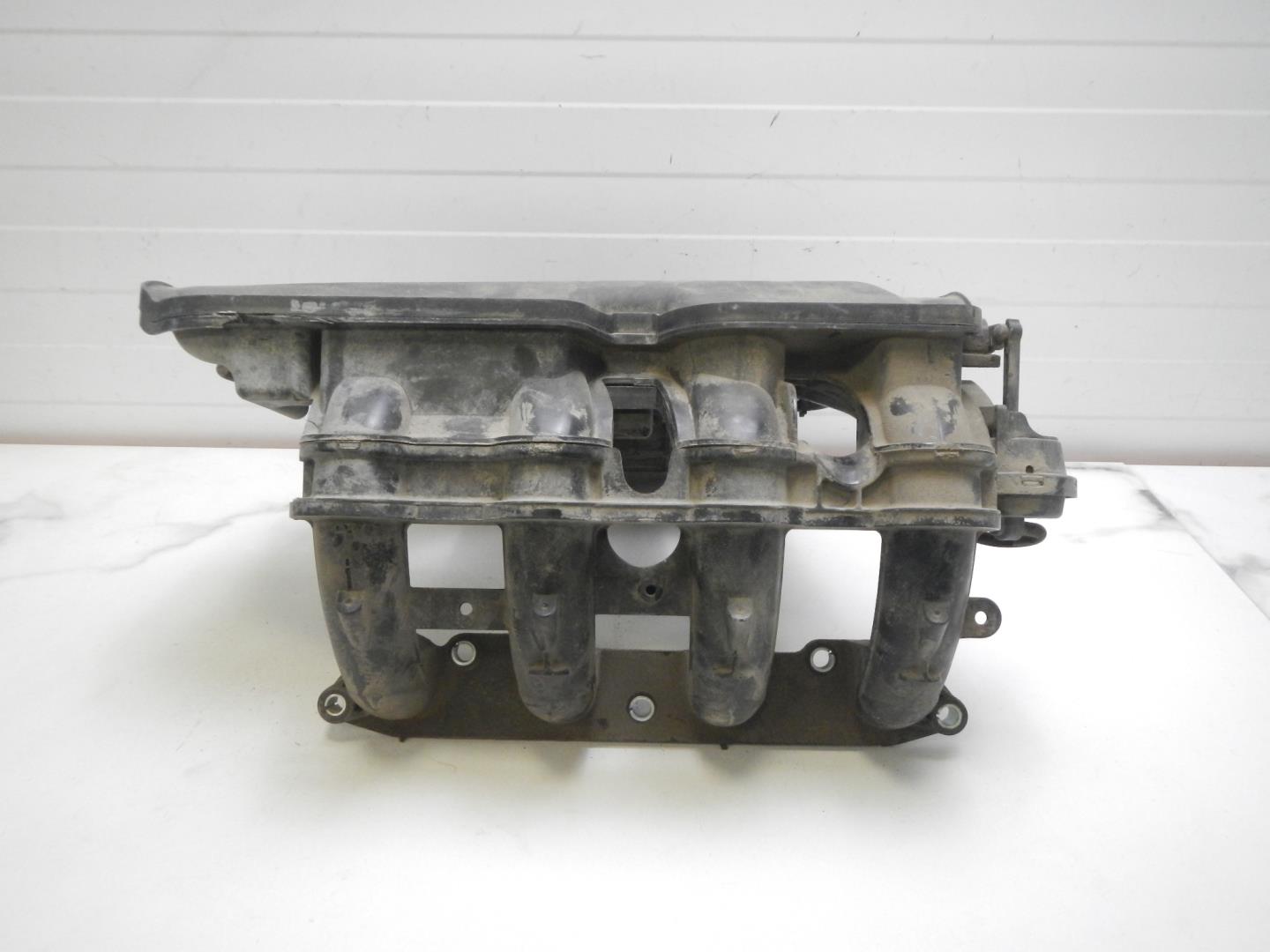 Коллектор впускной