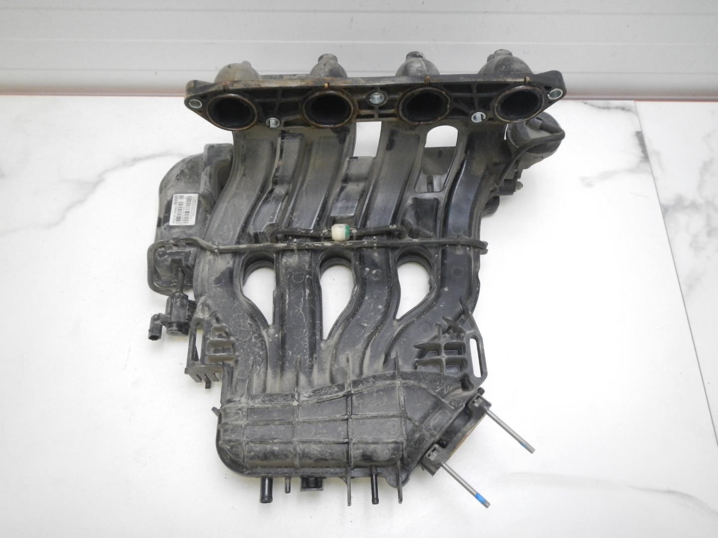 Коллектор впускной