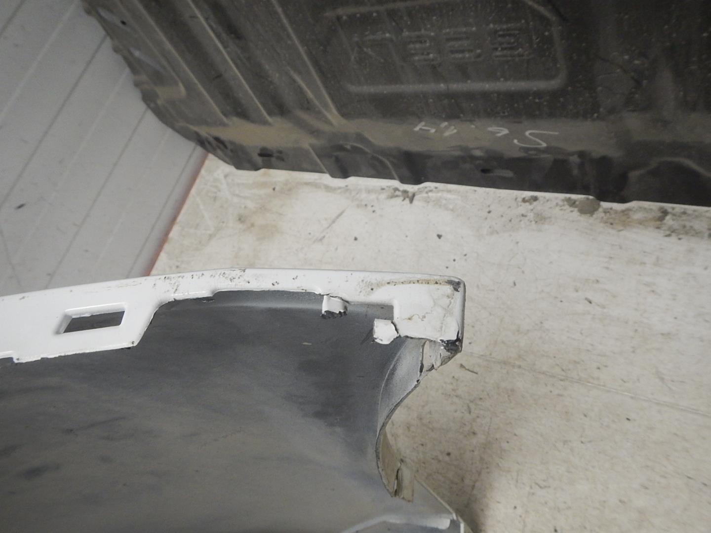 Бампер передний