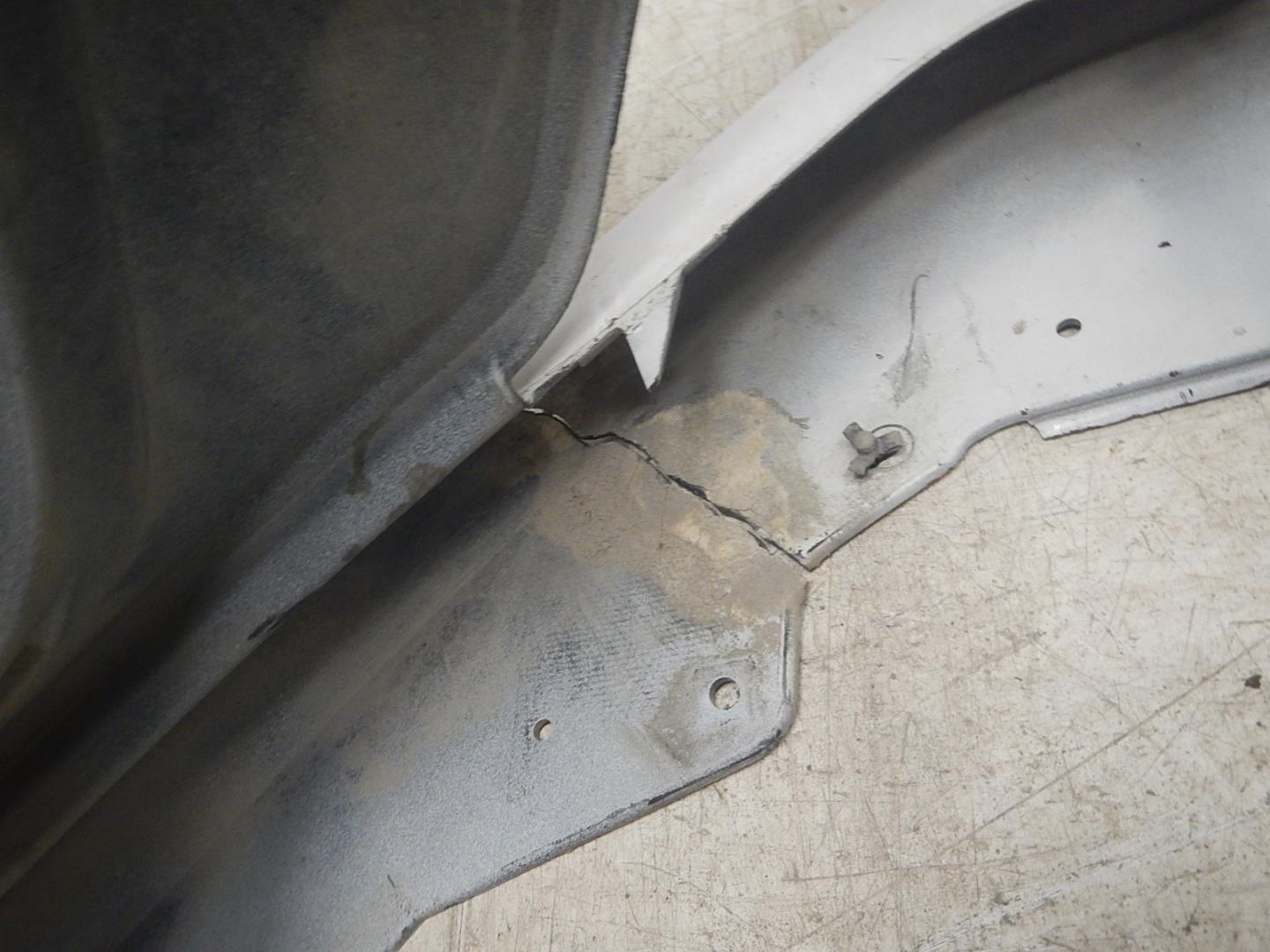 Бампер передний