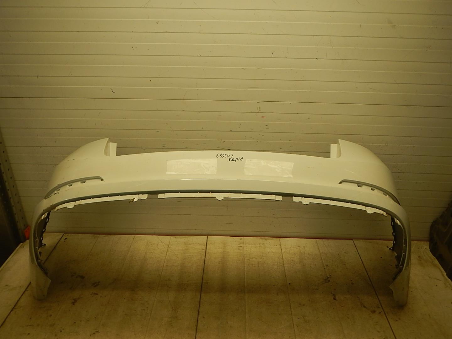 Бампер задний