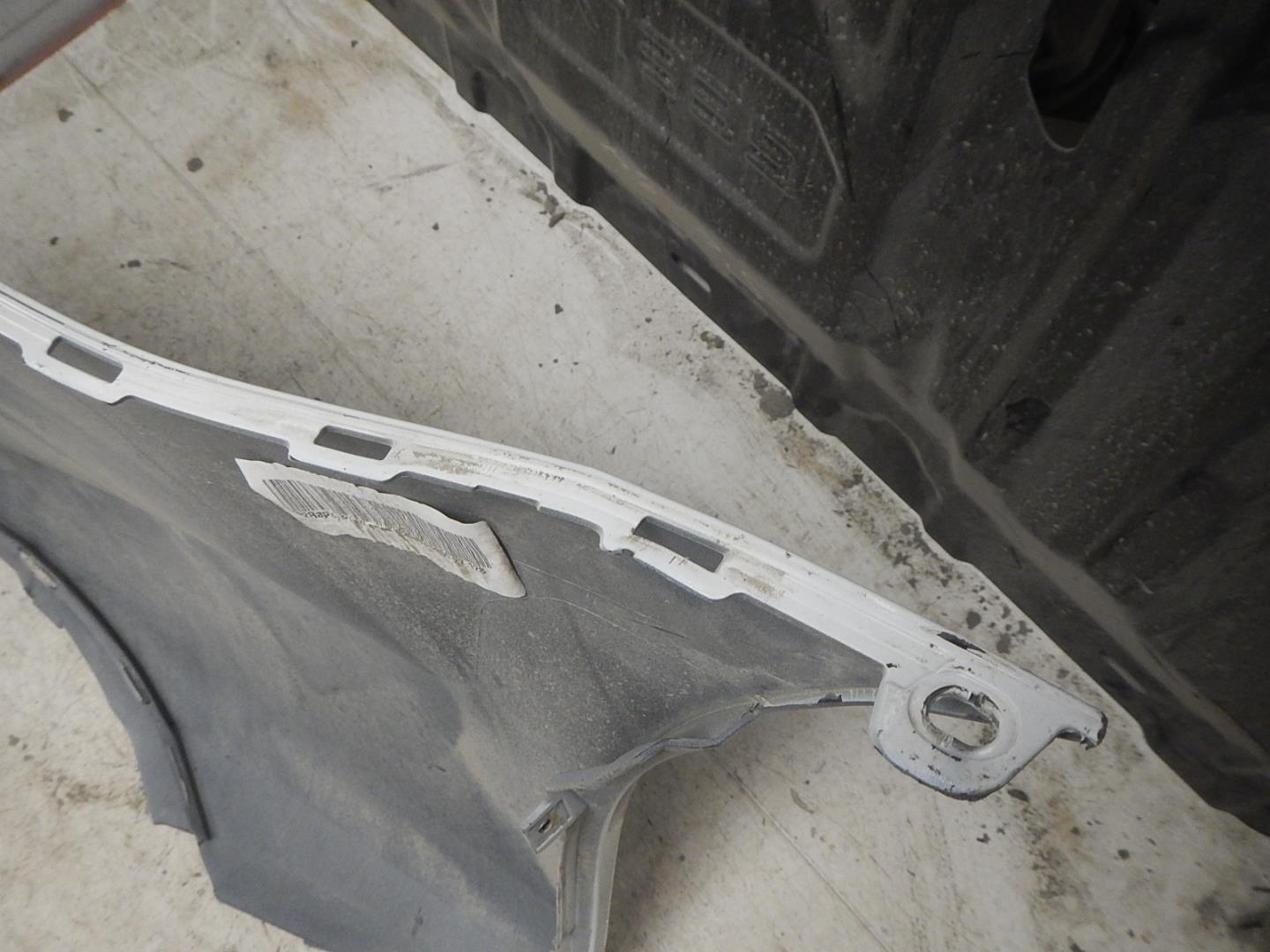 Бампер задний