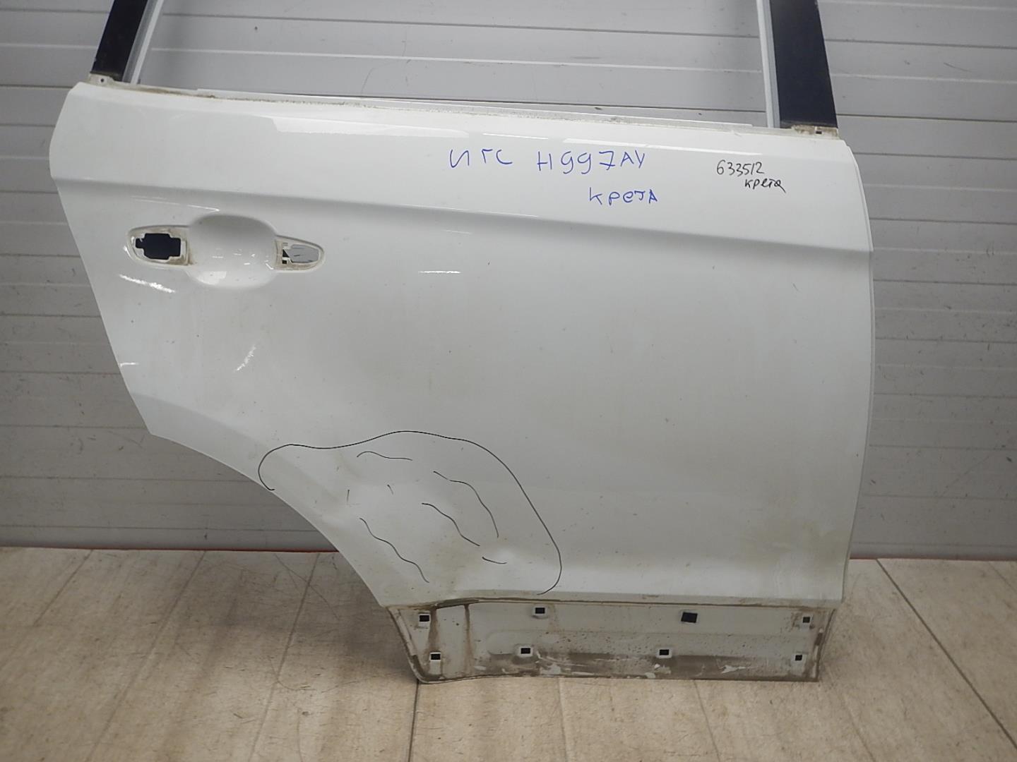 Дверь задняя правая