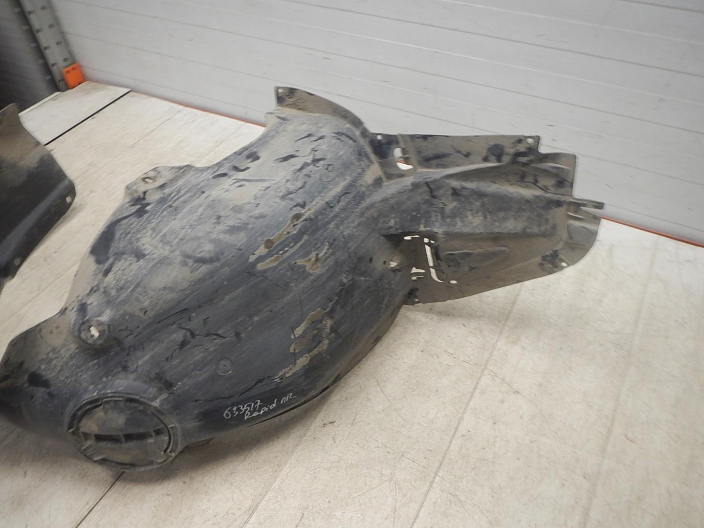 Локер передний правый