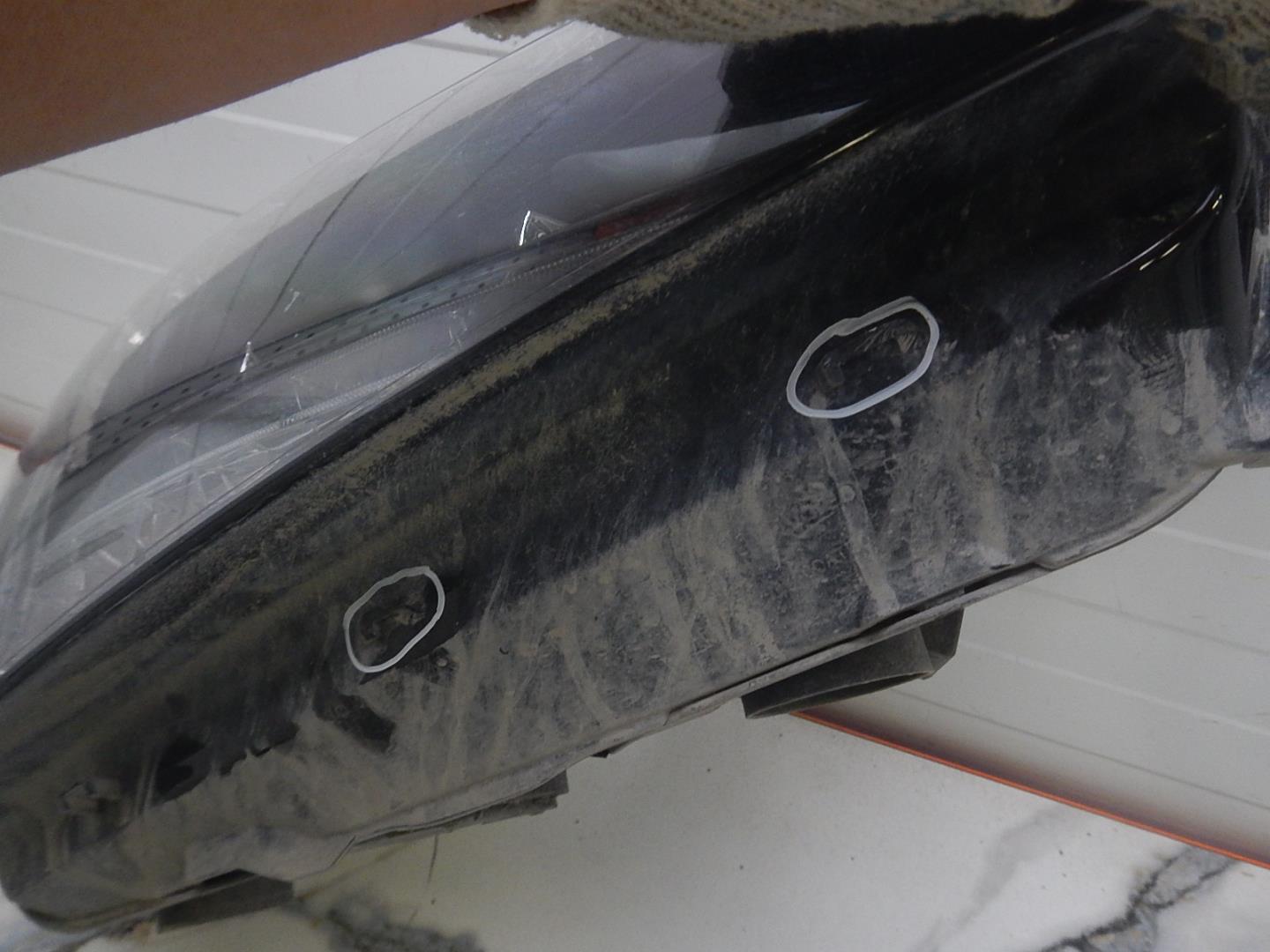 Фара правая