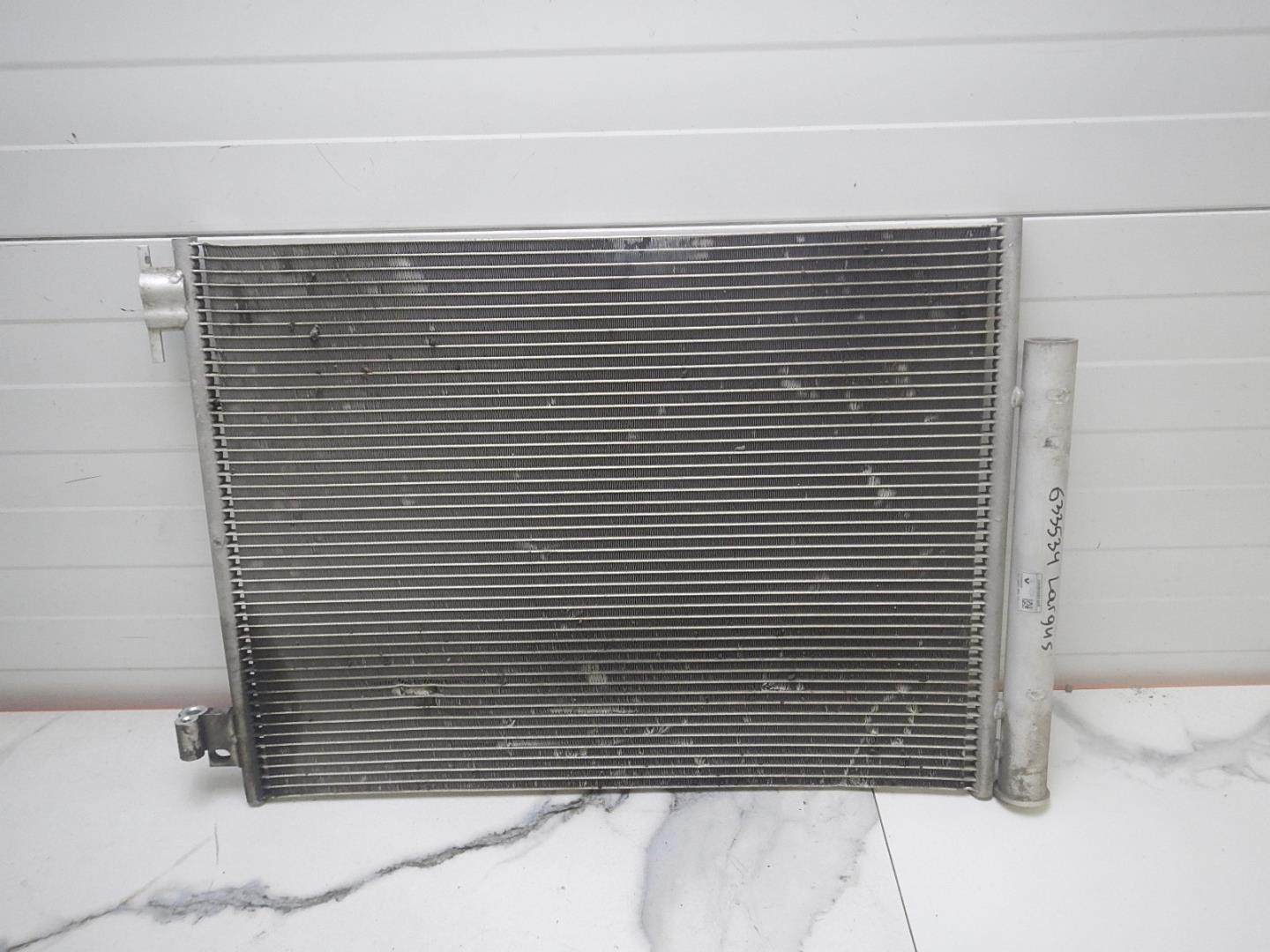 Радиатор кондиционера / конденсер