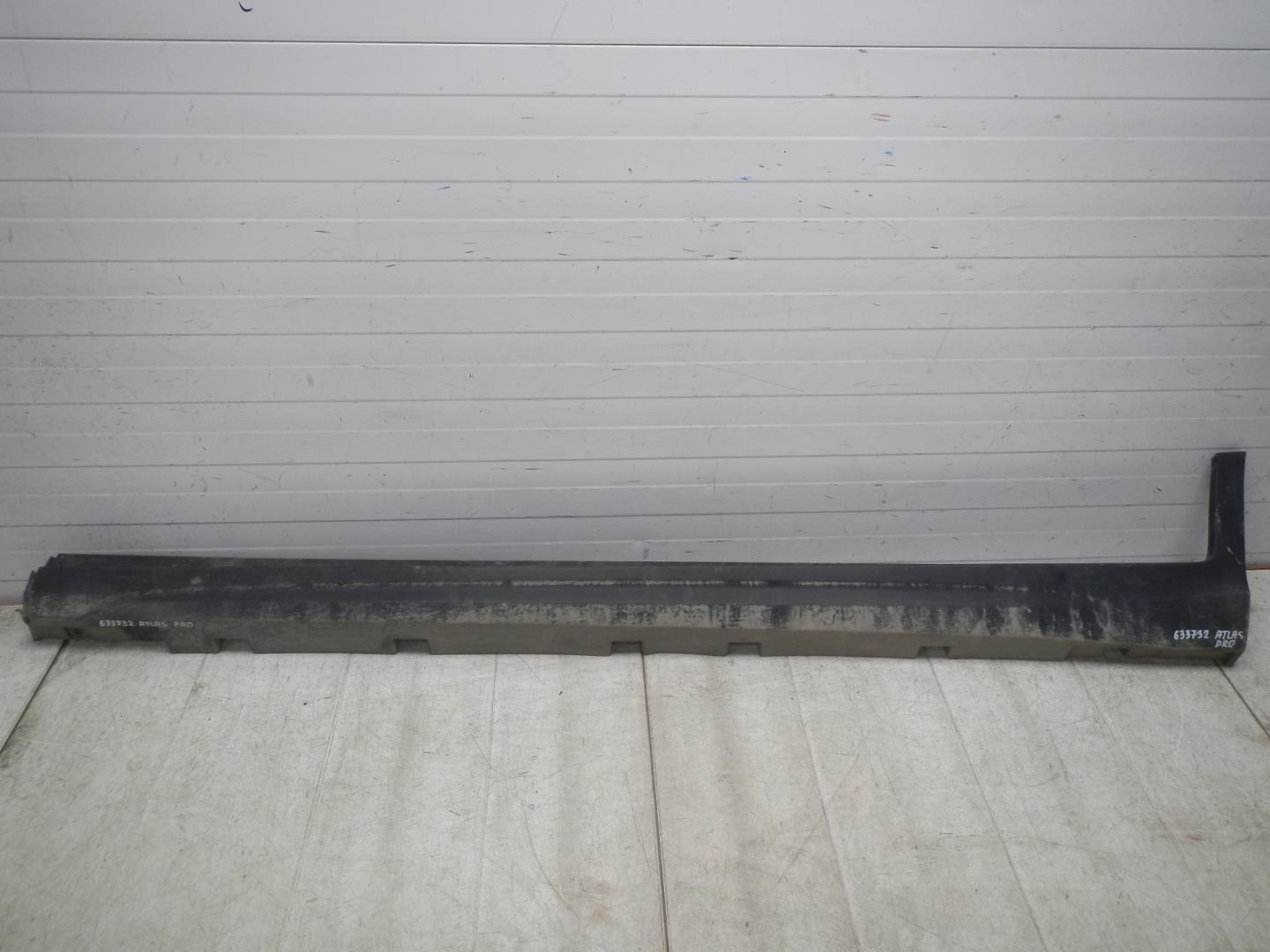 Накладка на порог (наружная)