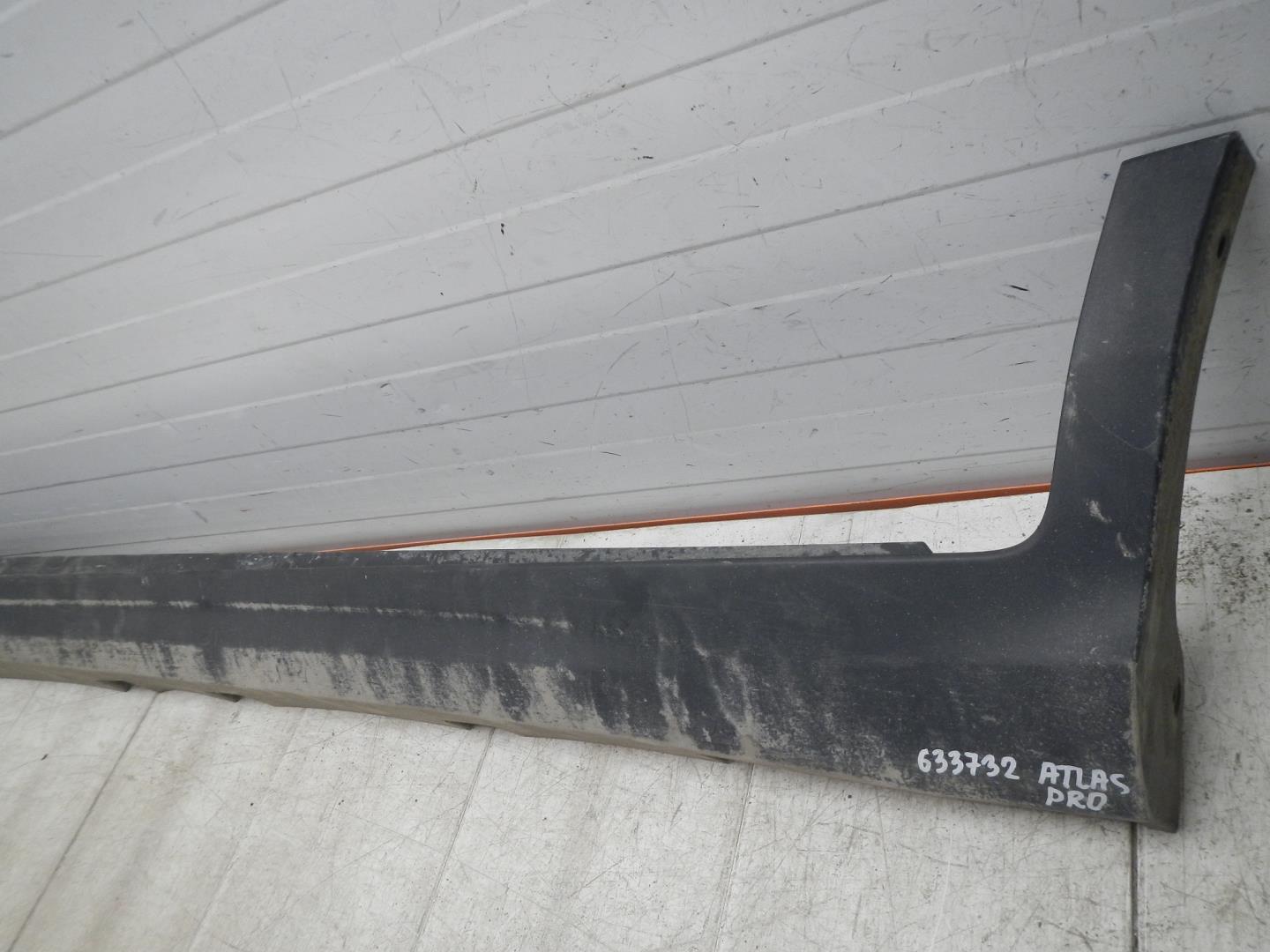 Накладка на порог (наружная)